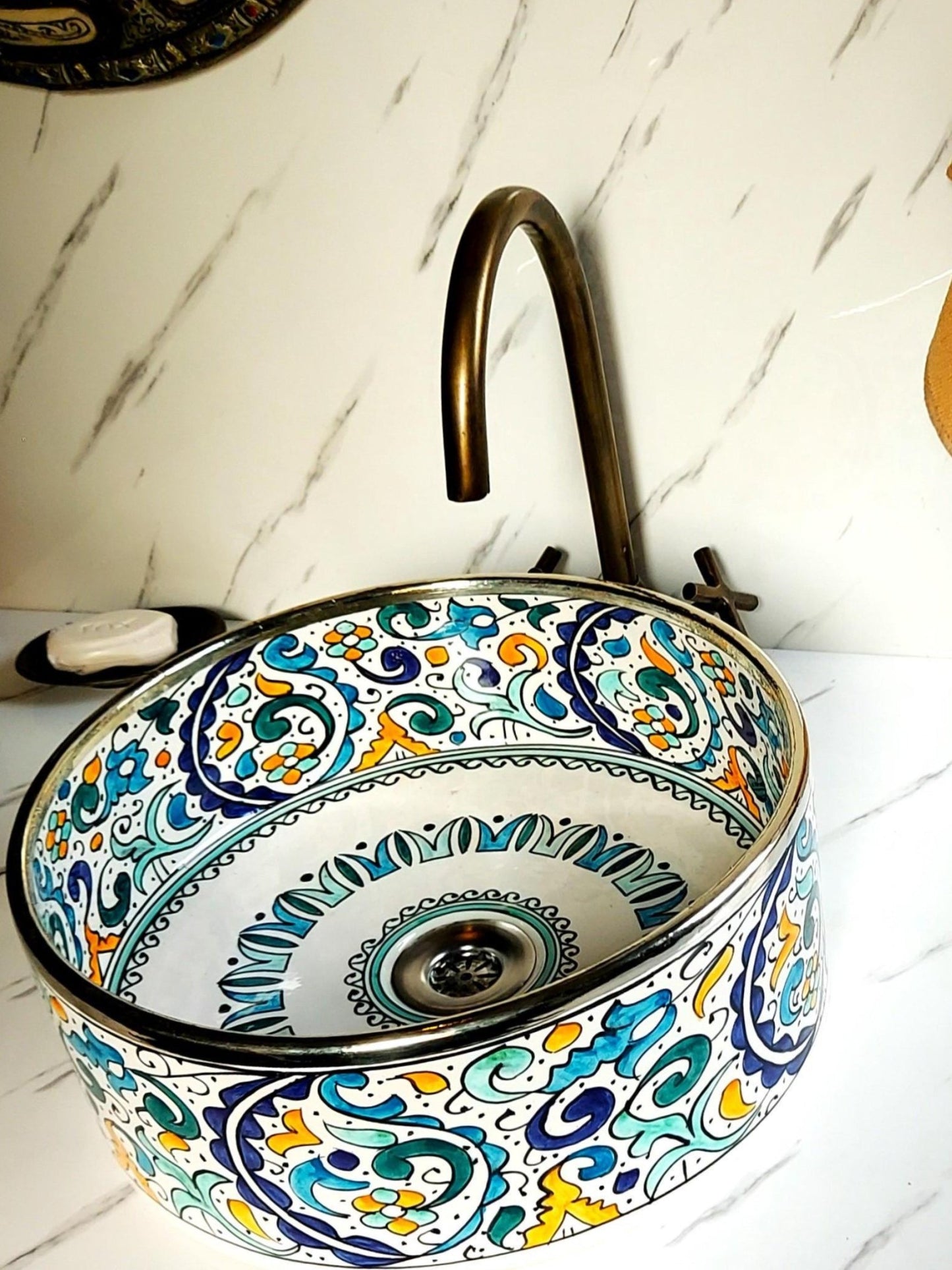 Oualidia - Colorful Round Bathroom Sink with Brass Rim – Elegant, Handmade, Customizable, and Lead - Free - (ETAFS) - OunizZ