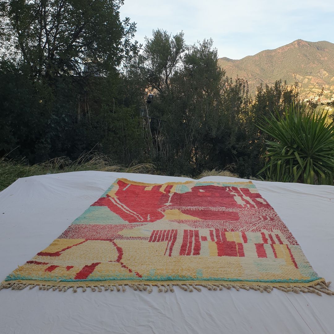 Radea - Red Moroccan Rug 5x8 Boujad | Authentic Berber Living room & Bedroom Rug | 5'61x8'53 Ft | 168x260 cm - OunizZ