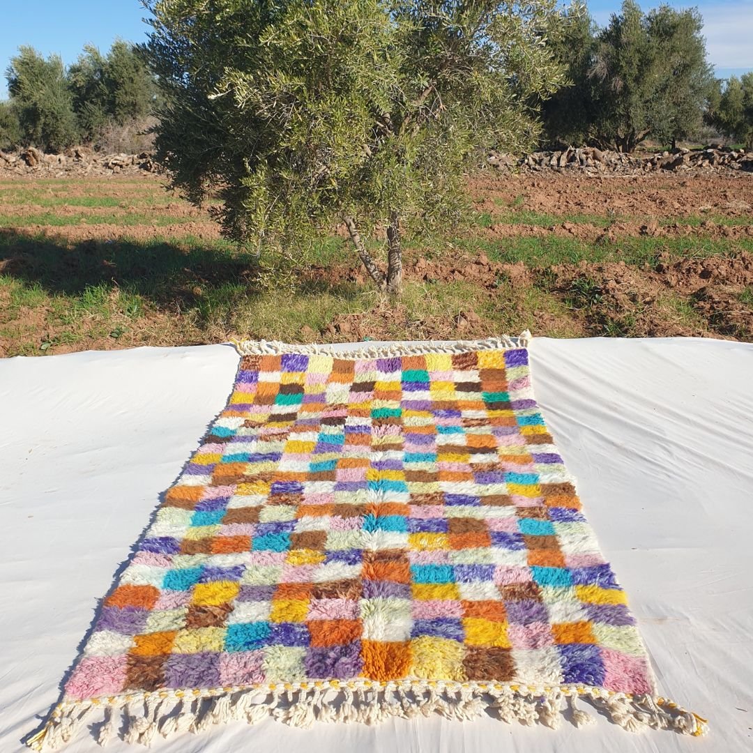 Talina | Multicolored Checkered Authentic Soft Beni Ourain Moroccan Rug | 4'86x8'40 Ft | 148x256 cm - OunizZ