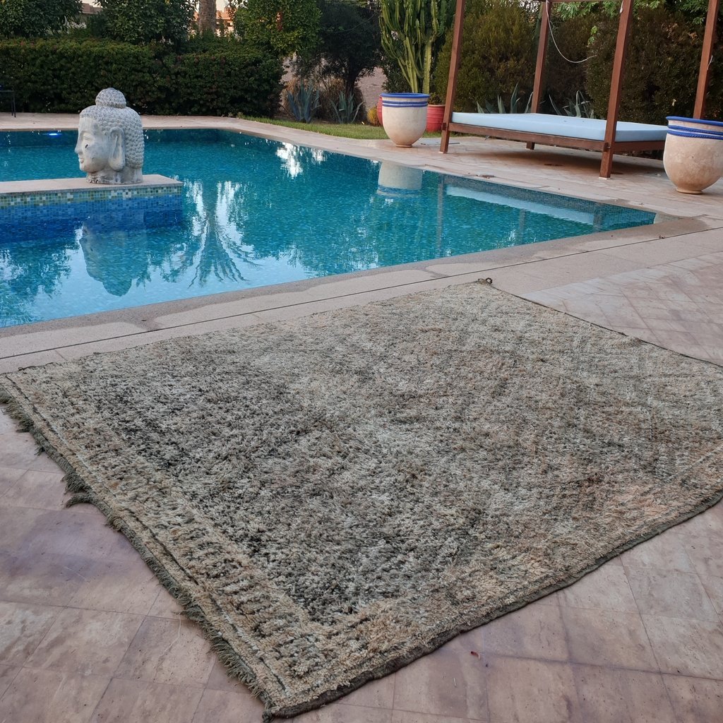 FATKA | 9'2x7'3 Ft | 2,80x2,21 m | Moroccan VINTAGE Colorful Rug | 100% wool handmade - OunizZ