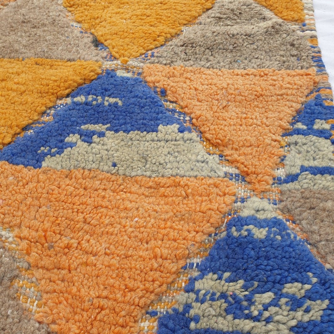Licia - Moroccan Rug Boujaad | Colorful Authentic Berber Handmade Bedroom Rug | 7'90x4'82 Ft | 2,41x1,47 m - OunizZ