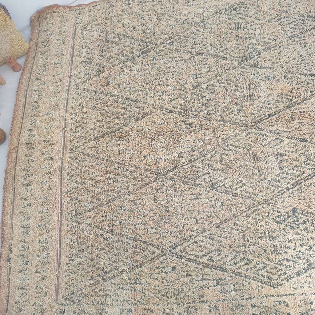 Moroccan VINTAGE Rug | 11'3x7'8 Ft | 3,45x2,38 m | DARNA | 100% wool handmade - OunizZ