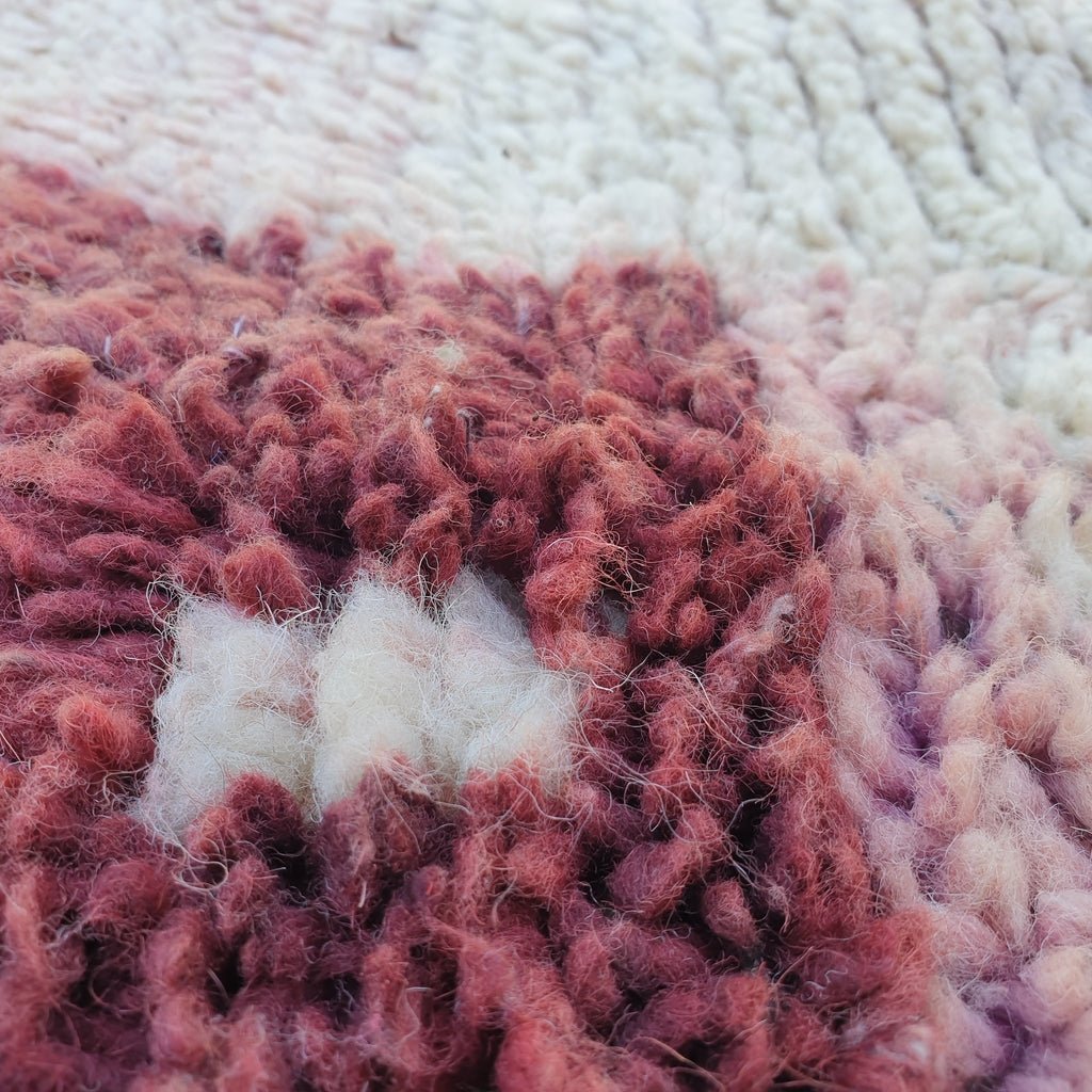 Ocassia - Moroccan Boujad Berber Rug | Colorful Authentic Handmade Bedroom Rug | 8'6x5'4 Ft | 2,61x1,65 m - OunizZ