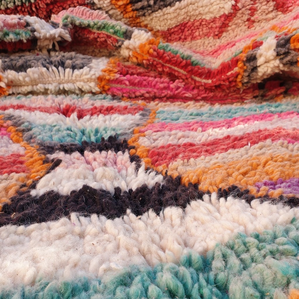 STIRAT | 9x5'6 Ft | 2,7x1,7 m | Moroccan Colorful Rug | 100% wool handmade - OunizZ