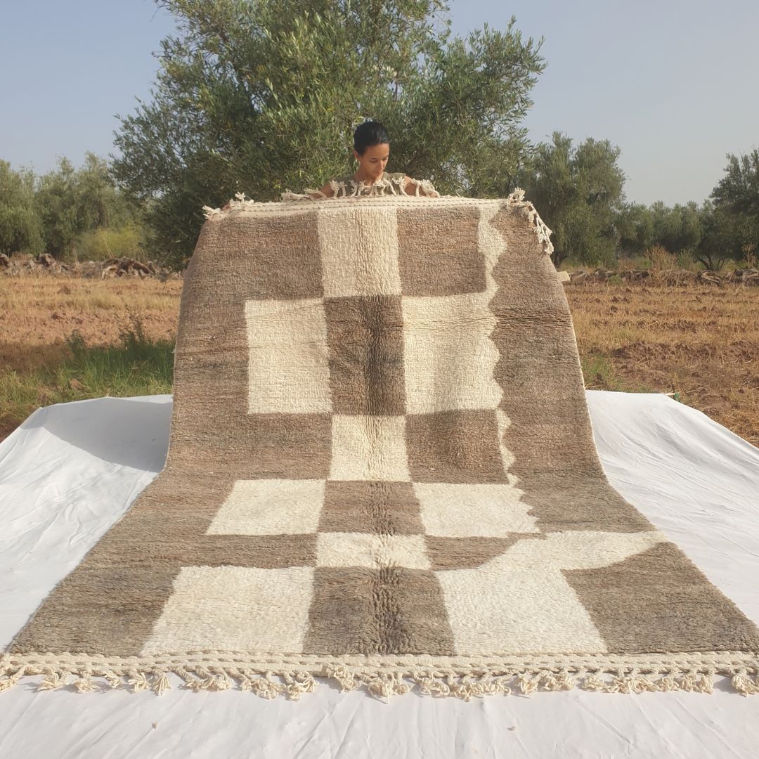 Fadima - Beni Ourain Checkerboard Rug in Taupe and Cream Blocks - Handwoven Berber Carpet | 6'8"x10'5" Ft | 204x317 cm