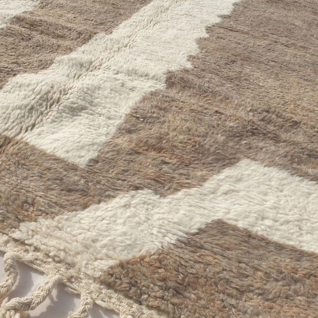 Falaya - Beni Ourain Rug with Brown Field and Bold Sweeping Ivory Colorblock Shapes - Handwoven Berber Carpet | 6'6"x9'5" Ft | 198x288 cm
