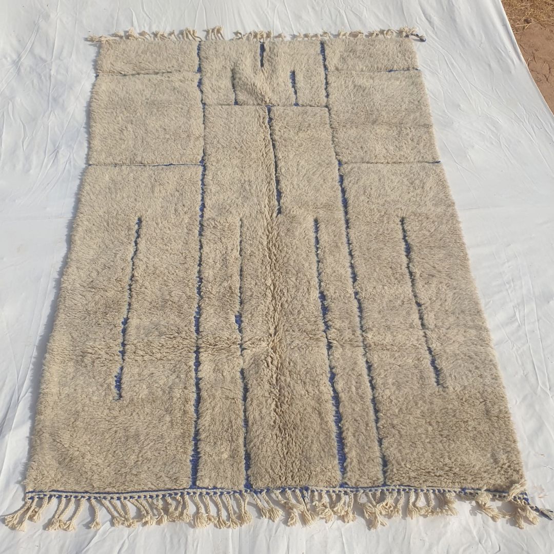 Ifawa - Beni Ourain Rug with Tonal Beige Field and Rare Blue Line Accents - Handwoven Berber Carpet | 6'6"x10'5" Ft | 198x317 cm