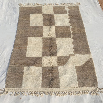Fadima - Beni Ourain Checkerboard Rug in Taupe and Cream Blocks - Handwoven Berber Carpet | 6'8"x10'5" Ft | 204x317 cm