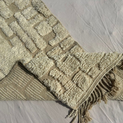 Afonia - Wide Ivory Beni Ourain Runner Rug with Textured Tone-on-Tone Mosaic - Handwoven Berber Carpet | 2'11"x10'4" Ft | 89x317 cm