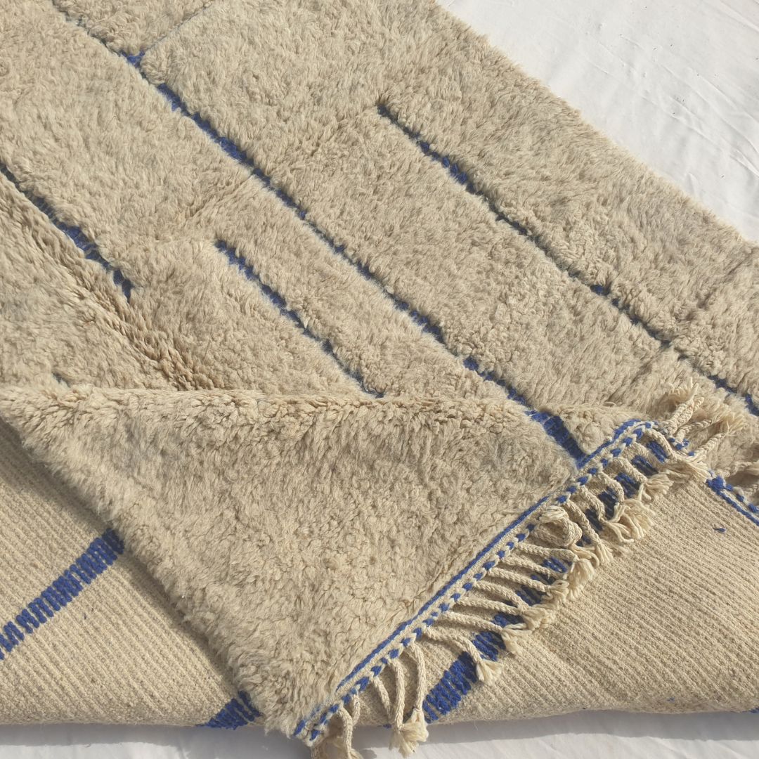 Ifawa - Beni Ourain Rug with Tonal Beige Field and Rare Blue Line Accents - Handwoven Berber Carpet | 6'6"x10'5" Ft | 198x317 cm