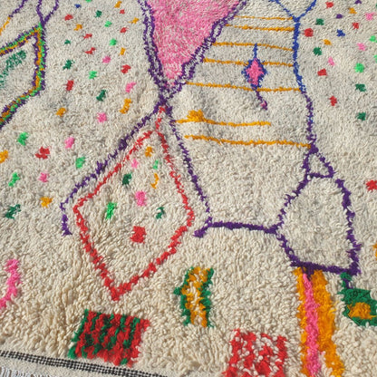 Kafani - Tapis Marocain 200x300 - Tapis Berbère Azilal Blanc Confetti Rose Losange Fait Main en Laine | 195×282 cm