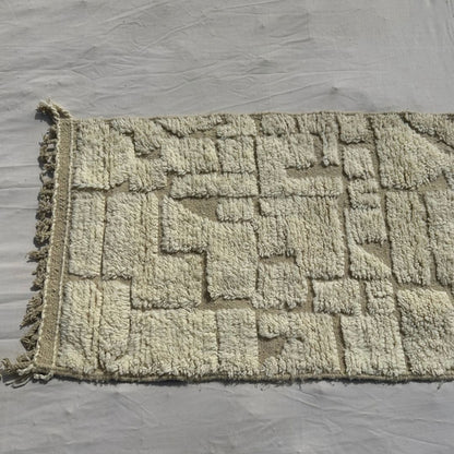 Afonia - Wide Ivory Beni Ourain Runner Rug with Textured Tone-on-Tone Mosaic - Handwoven Berber Carpet | 2'11"x10'4" Ft | 89x317 cm