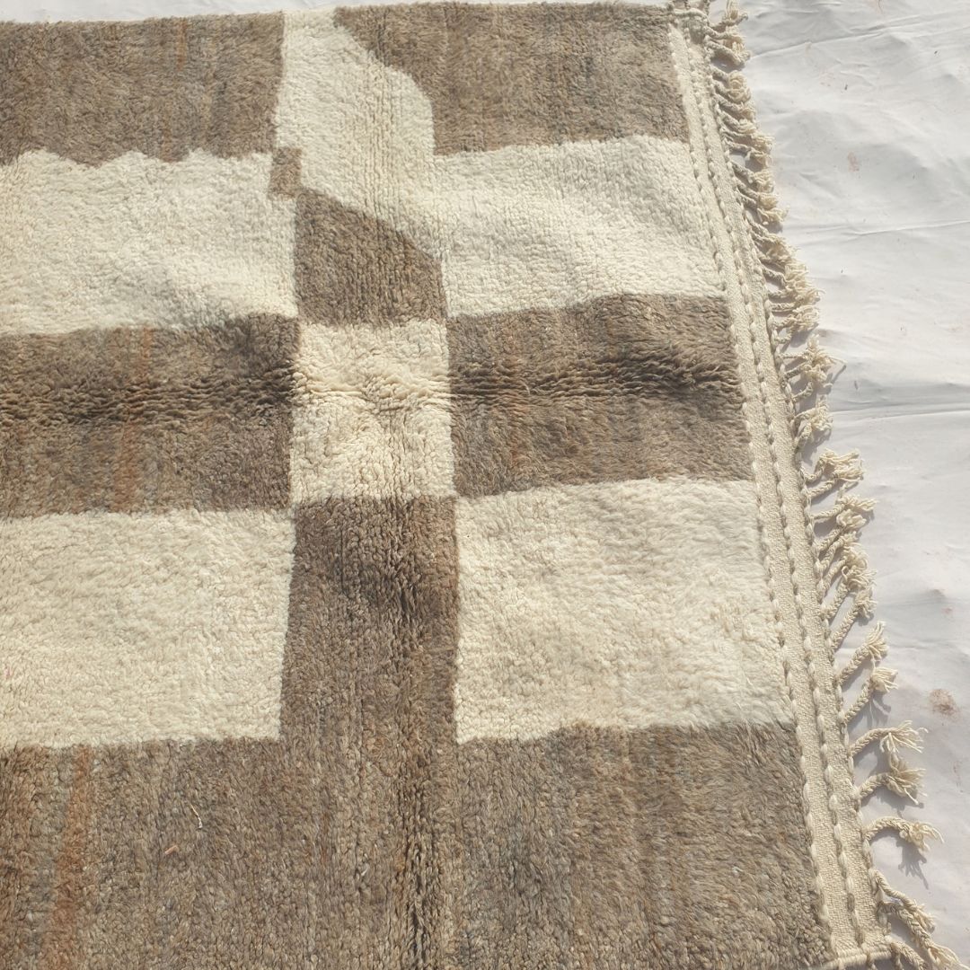 Fadima - Beni Ourain Checkerboard Rug in Taupe and Cream Blocks - Handwoven Berber Carpet | 6'8"x10'5" Ft | 204x317 cm