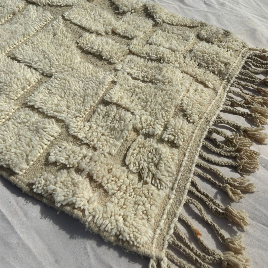 Afonia - Wide Ivory Beni Ourain Runner Rug with Textured Tone-on-Tone Mosaic - Handwoven Berber Carpet | 2'11"x10'4" Ft | 89x317 cm