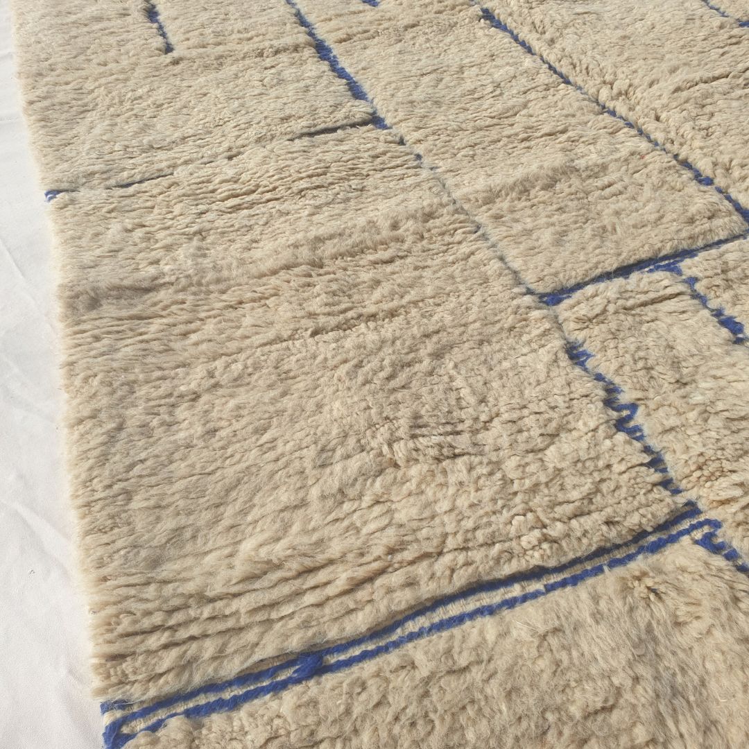Ifawa - Beni Ourain Rug with Tonal Beige Field and Rare Blue Line Accents - Handwoven Berber Carpet | 6'6"x10'5" Ft | 198x317 cm