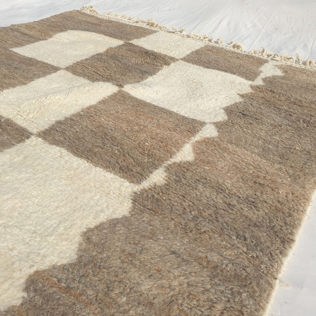 Fadima - Beni Ourain Checkerboard Rug in Taupe and Cream Blocks - Handwoven Berber Carpet | 6'8"x10'5" Ft | 204x317 cm