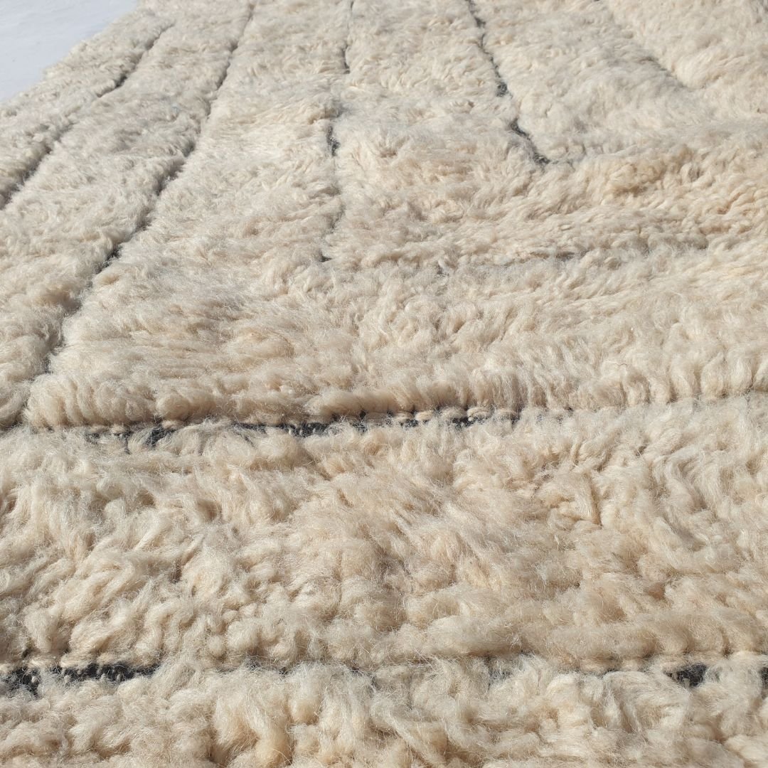 Banita | Ivory Beni Ourain Moroccan Rug 6x10 - Handwoven Ultra - Soft Wool rug | 6'72x10'20 Ft | 205x311 cm - OunizZ