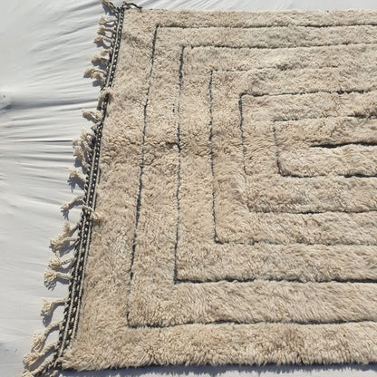 Banita | Ivory Beni Ourain Moroccan Rug 6x10 - Handwoven Ultra - Soft Wool rug | 6'72x10'20 Ft | 205x311 cm - OunizZ