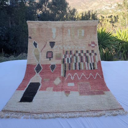 Chalika - Peachy Beige & Red 6x10 Berber Moroccan Rug | Authentic Boujad handmade Moroccan Carpet | 6'75x10'37 Ft | 206x316 cm - OunizZ