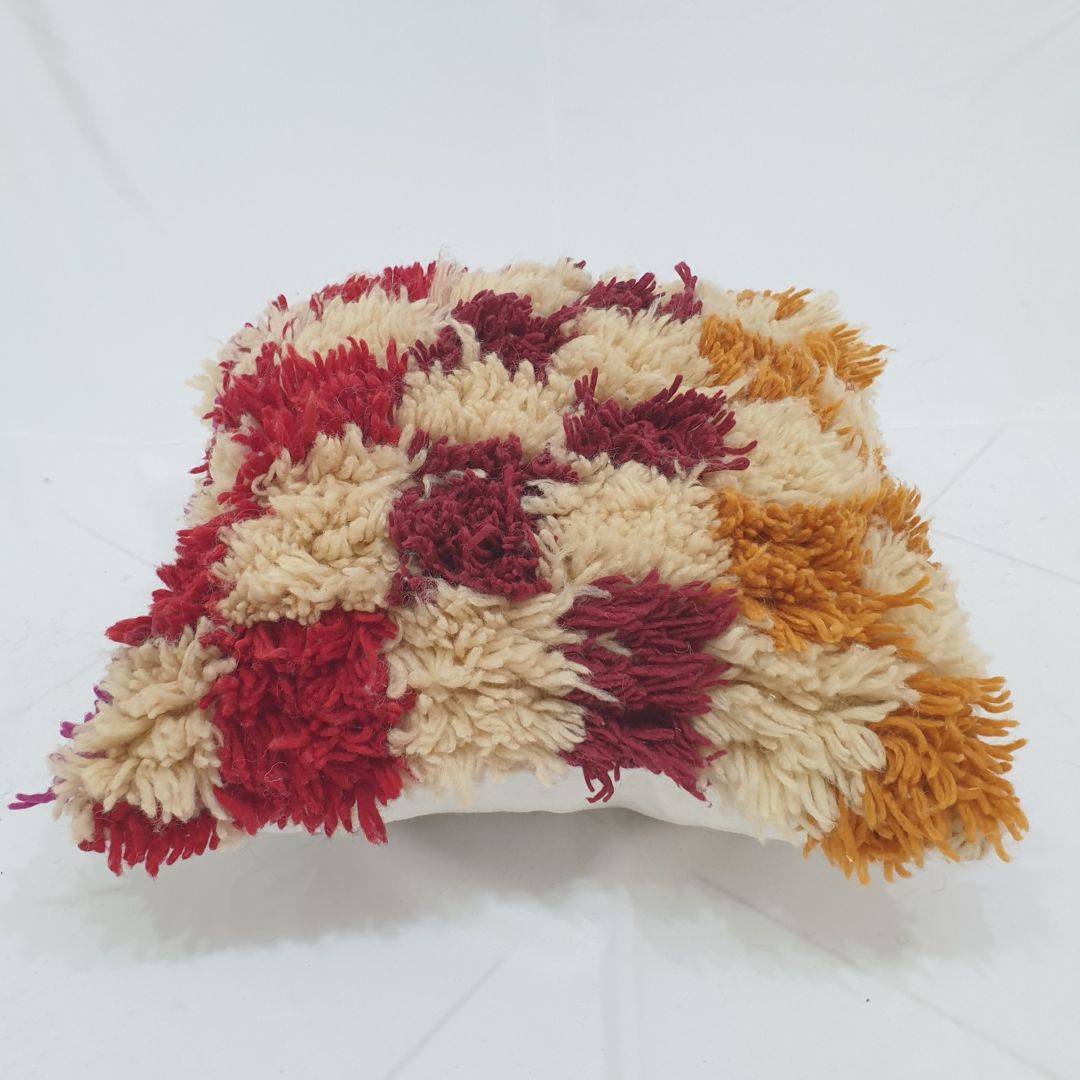 Cream Checkered Moroccan Cushion Cover – Warm Beni Mrirt Comfort 20x20 inches | 50x50 cm - OunizZ