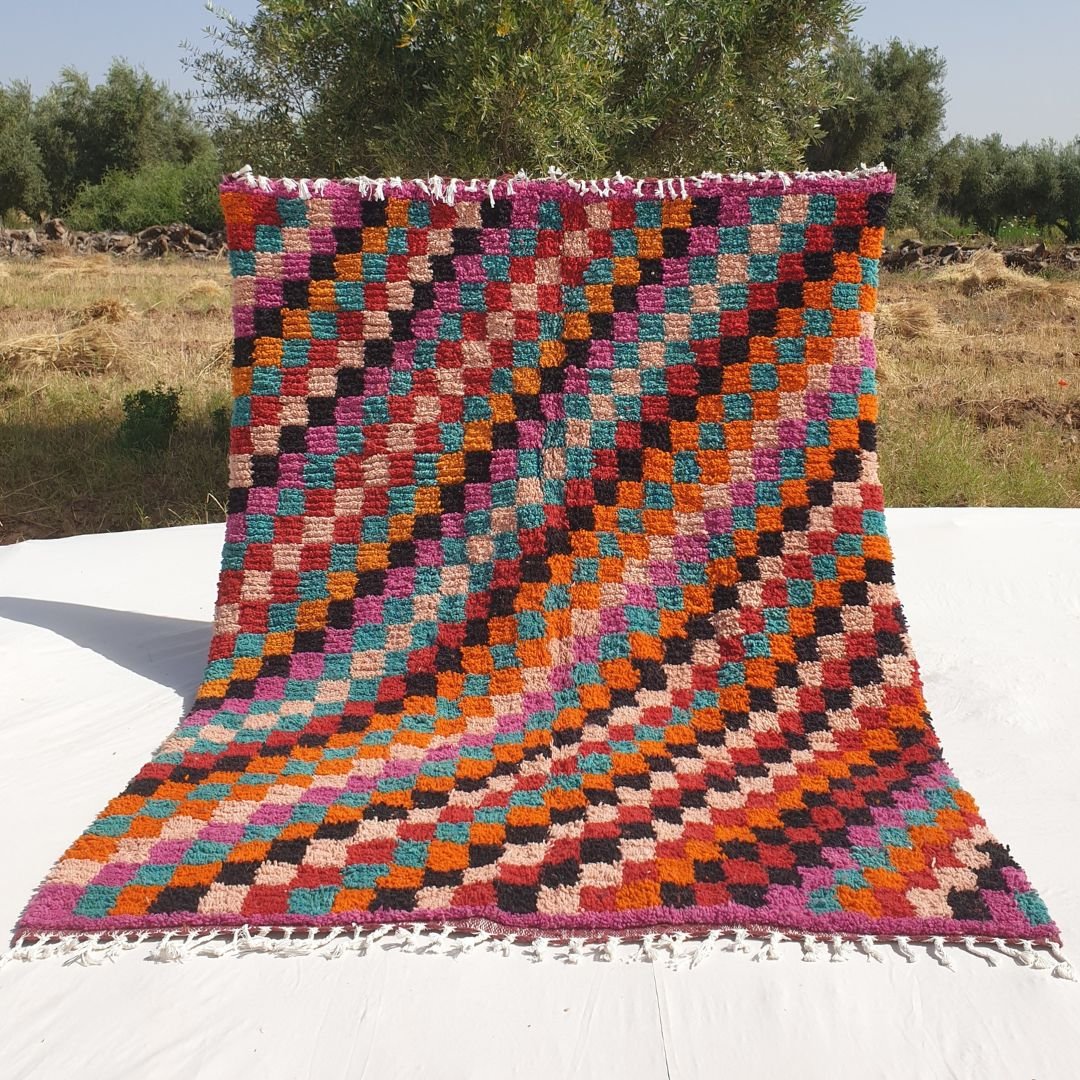 Customized STILA | 6'5x8'50 Ft | Moroccan VINTAGE Checkered Rug | 100% wool handmade - OunizZ