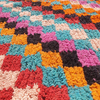 Customized STILA | 6'5x8'50 Ft | Moroccan VINTAGE Checkered Rug | 100% wool handmade - OunizZ