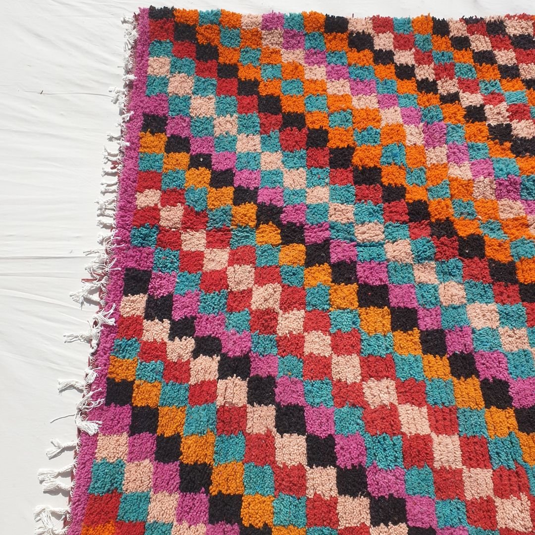 Customized STILA | 6'5x8'50 Ft | Moroccan VINTAGE Checkered Rug | 100% wool handmade - OunizZ