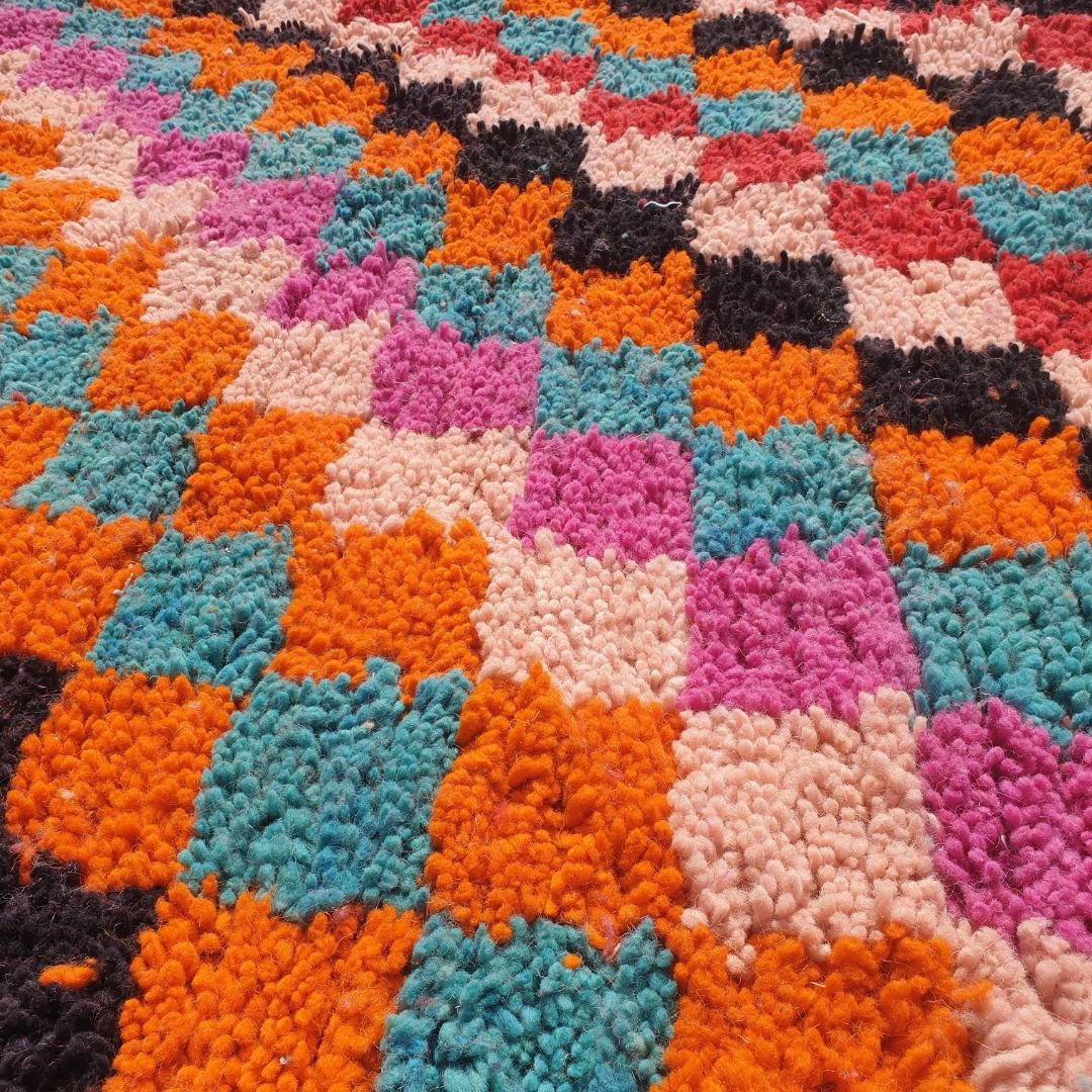 Customized STILA | 6'5x8'50 Ft | Moroccan VINTAGE Checkered Rug | 100% wool handmade - OunizZ