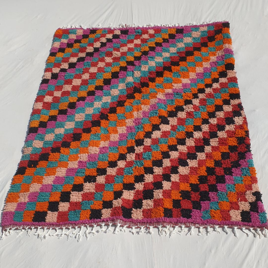 Customized STILA | 6'5x8'50 Ft | Moroccan VINTAGE Checkered Rug | 100% wool handmade - OunizZ