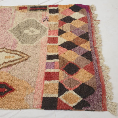 Etza - Peach Moroccan Rug with Dark Harlequin Diamond Border - Handwoven Berber Carpet | 6'6"x10'3" Ft | 198x313 cm - OunizZ