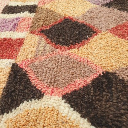 Etza - Peach Moroccan Rug with Dark Harlequin Diamond Border - Handwoven Berber Carpet | 6'6"x10'3" Ft | 198x313 cm - OunizZ