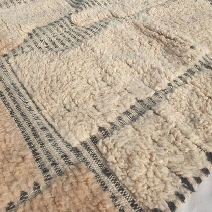 Fareja - Ivory & Blush Beni Ourain Rug - Two-Tone Block Patchwork Moroccan Berber Carpet | 6'5"x9'2" Ft | 196x280 cm - OunizZ