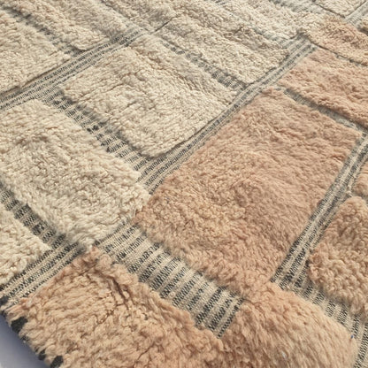 Fareja - Ivory & Blush Beni Ourain Rug - Two-Tone Block Patchwork Moroccan Berber Carpet | 6'5"x9'2" Ft | 196x280 cm - OunizZ