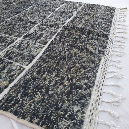 Frakha | Charcoal Black Geometric Beni Ourain Shag Rug 6x9 ft - Handwoven Moroccan Wool Berber Carpet for Modern Living Room | 6'66x9'74 Ft | 203x297 cm - OunizZ