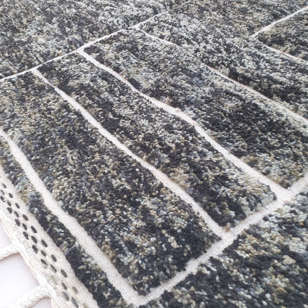 Frakha | Charcoal Black Geometric Beni Ourain Shag Rug 6x9 ft - Handwoven Moroccan Wool Berber Carpet for Modern Living Room | 6'66x9'74 Ft | 203x297 cm - OunizZ