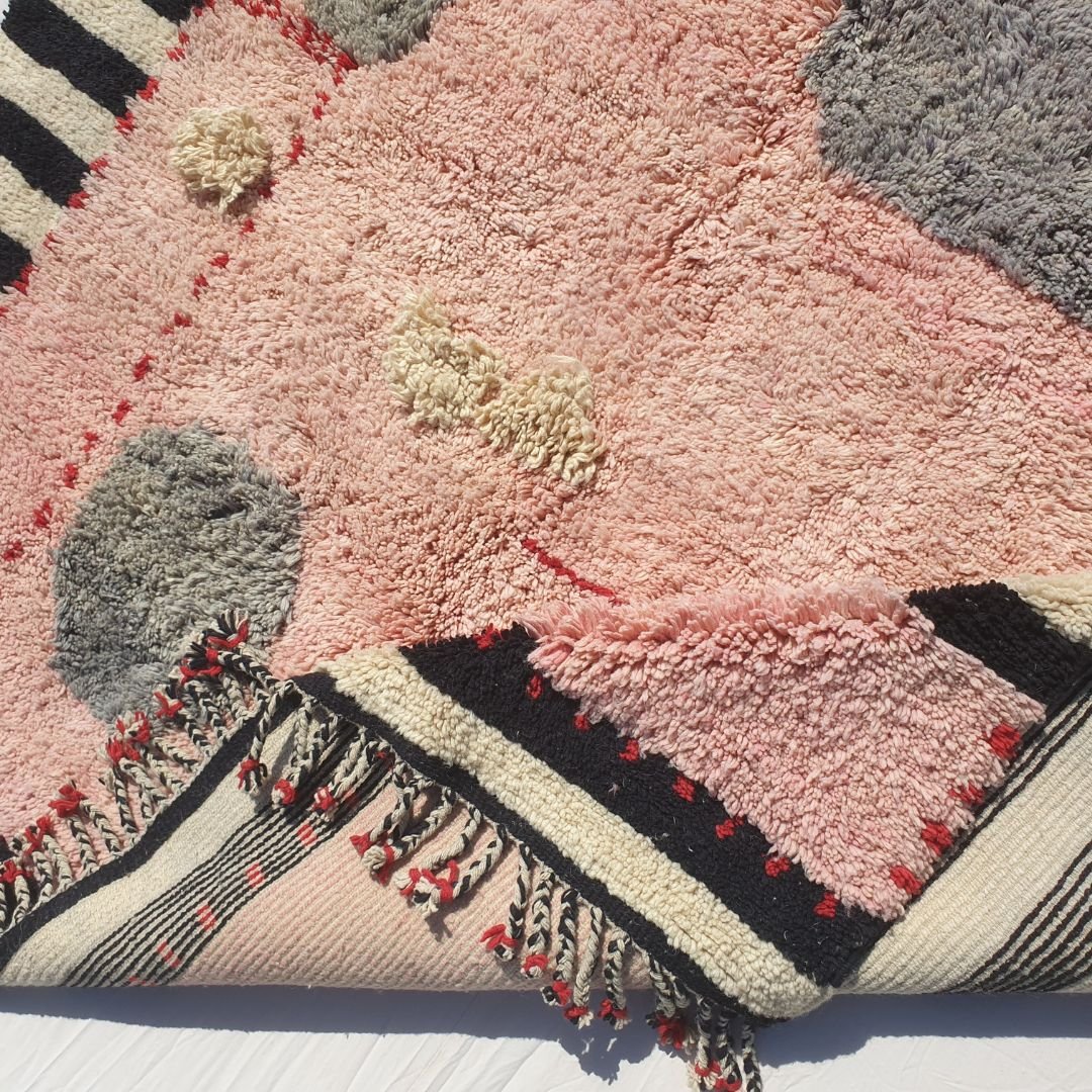 Graoua - Pink 7x9 Moroccan Rug Beni Mrirt Luxurious Ultra Soft and Thick | Berber Handmade Wool Carpet | 7'05x9'78 Ft | 215x298 cm - OunizZ