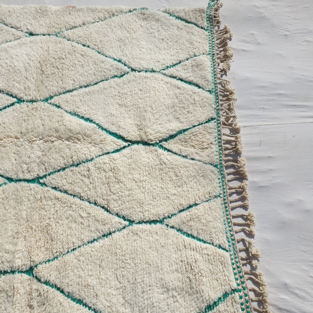 Hadil | White Moroccan rug 6x9 Authentic Ultra Soft Beni Ourain with Green Diamonds | 6'56x9'87 Ft | 200x300 cm - OunizZ