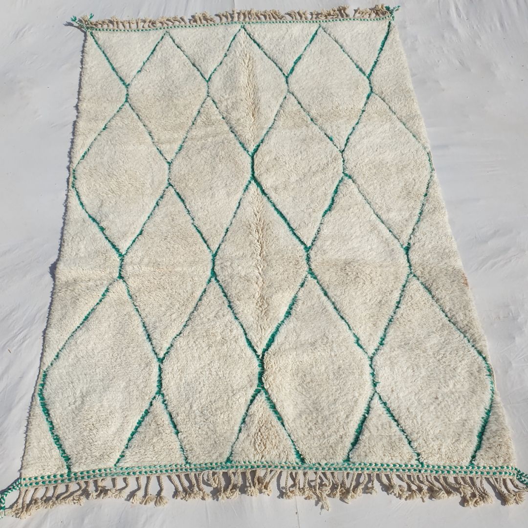 Hadil | White Moroccan rug 6x9 Authentic Ultra Soft Beni Ourain with Green Diamonds | 6'56x9'87 Ft | 200x300 cm - OunizZ