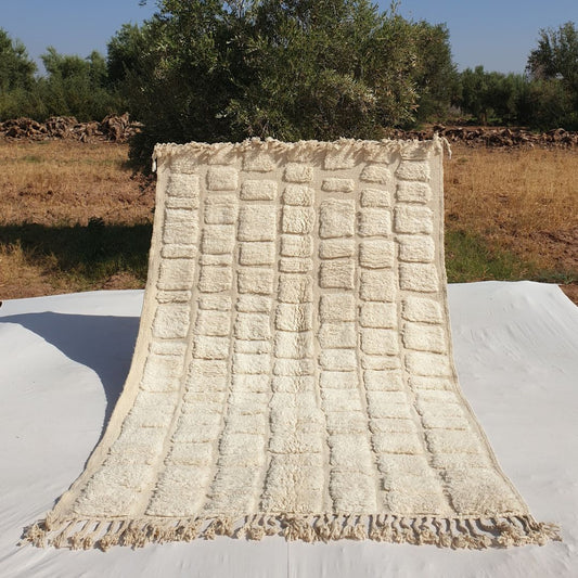 Haleeb | White Moroccan rug 6x9 Authentic Ultra Soft Beni Ourain | 6'66x9'64 Ft | 203x294 cm - OunizZ