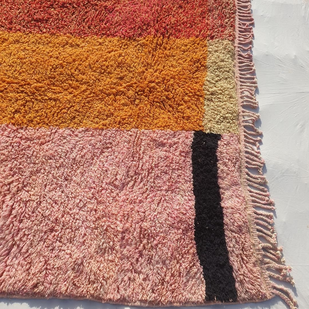 Idouh | 8x11 Moroccan Rug Pink & Orange Berber Beni Ourain for Living Room or Bedroom | 8'37x11'38 Ft | 255x347 cm - OunizZ