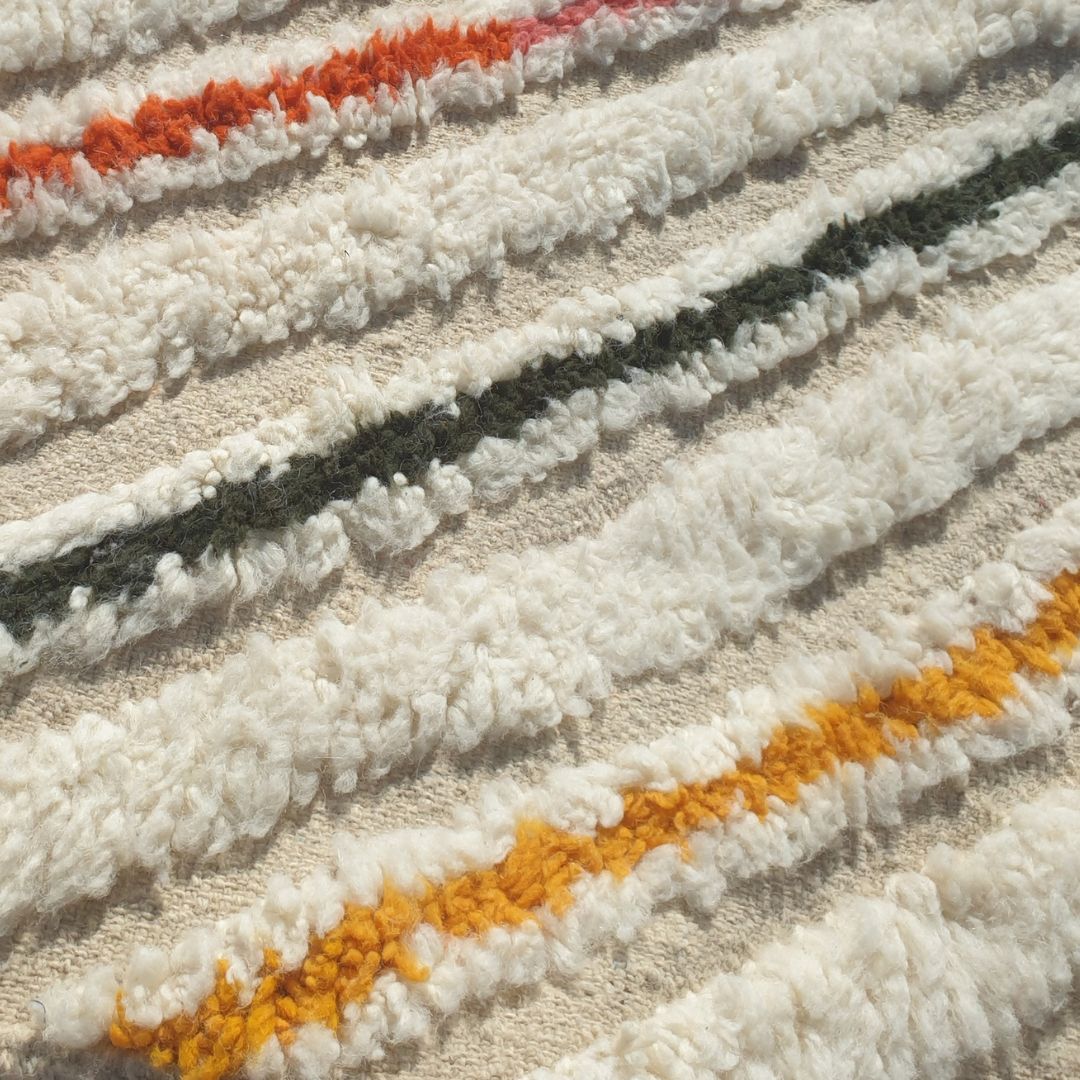 Jonat - White Beni Ourain Runner Rug - Multicolor Diagonal Stripe Moroccan Berber Hallway Carpet | 2'4"x9'8" Ft | 73x296 cm - OunizZ