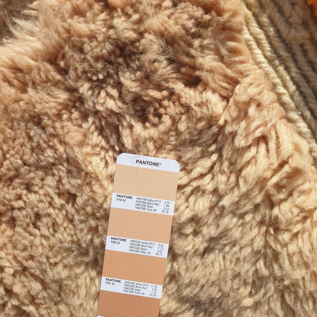 Kitia - 5x8 Olive Green Moroccan Shag Rug - Luxury Beni Mrirt Wool Rug | 5'08x8'17 ft - 155x249 cm - OunizZ