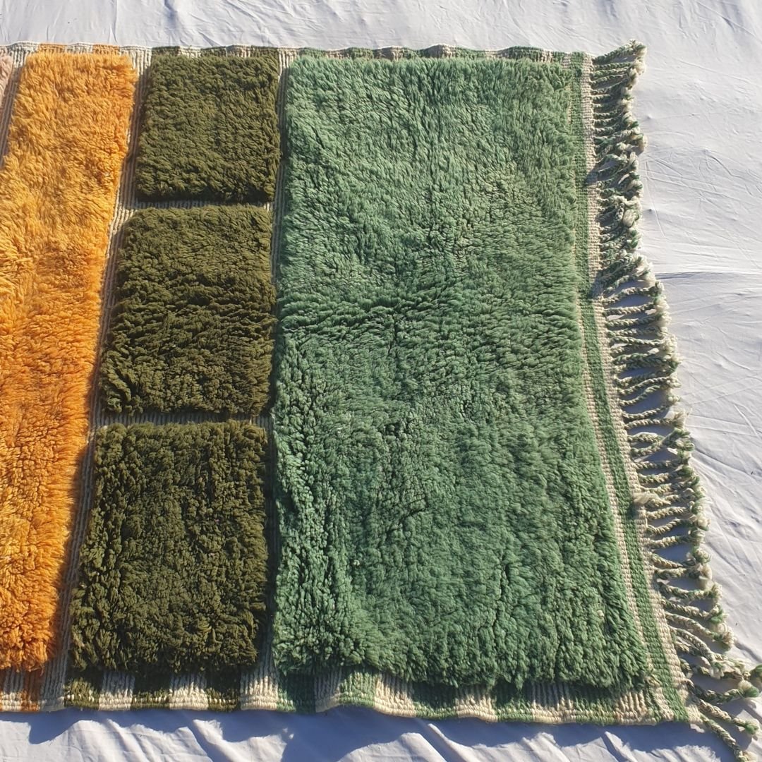 Kitia - 5x8 Olive Green Moroccan Shag Rug - Luxury Beni Mrirt Wool Rug | 5'08x8'17 ft - 155x249 cm - OunizZ