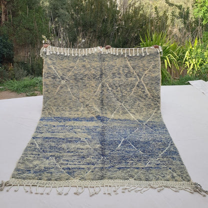 Machka | Blue Moroccan Rug 7x10 Soft Beni Ourain | Handmade Berber Wool Carpet | 7'x9'94 Ft | 213x303 cm - OunizZ