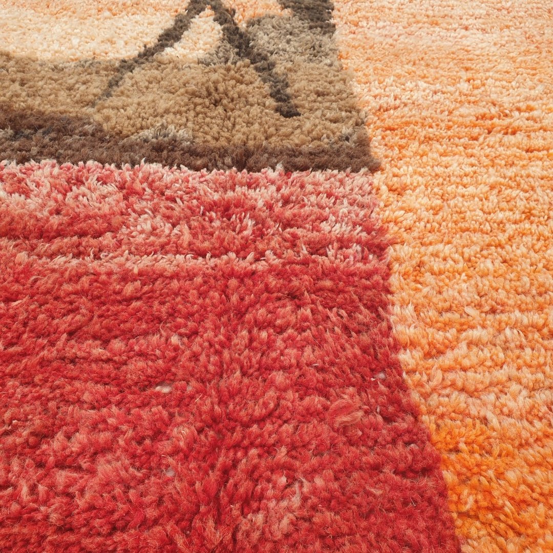 Macla - Orange & Ivory Moroccan Rug with Abstract Line Art - Handwoven Berber Carpet | 6'5"x10'4" Ft | 197x315 cm - OunizZ