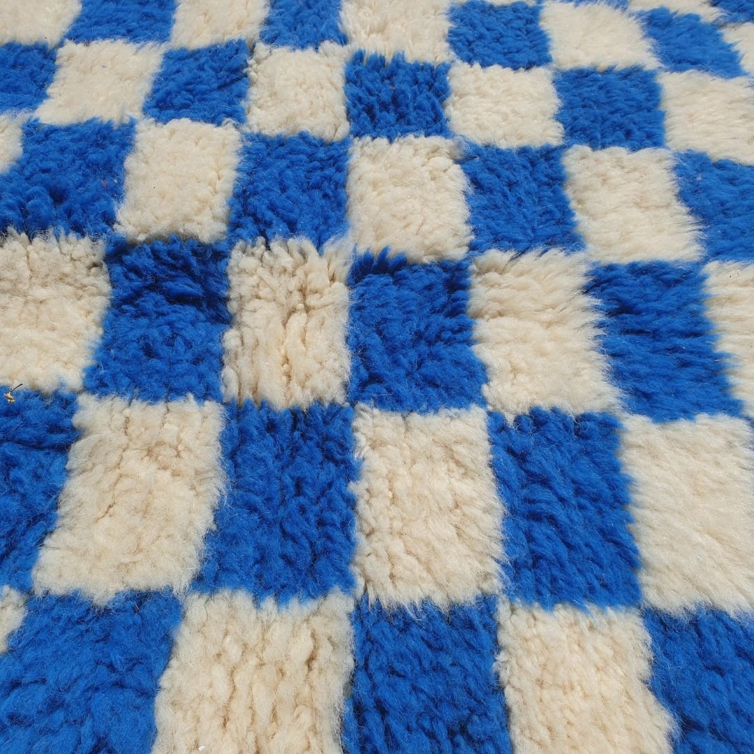 Marjana | Beni Ourain Moroccan Rug 3x5 ft Cobalt Blue Checkered | 3'44x5'12 Ft | 105x156 cm - OunizZ