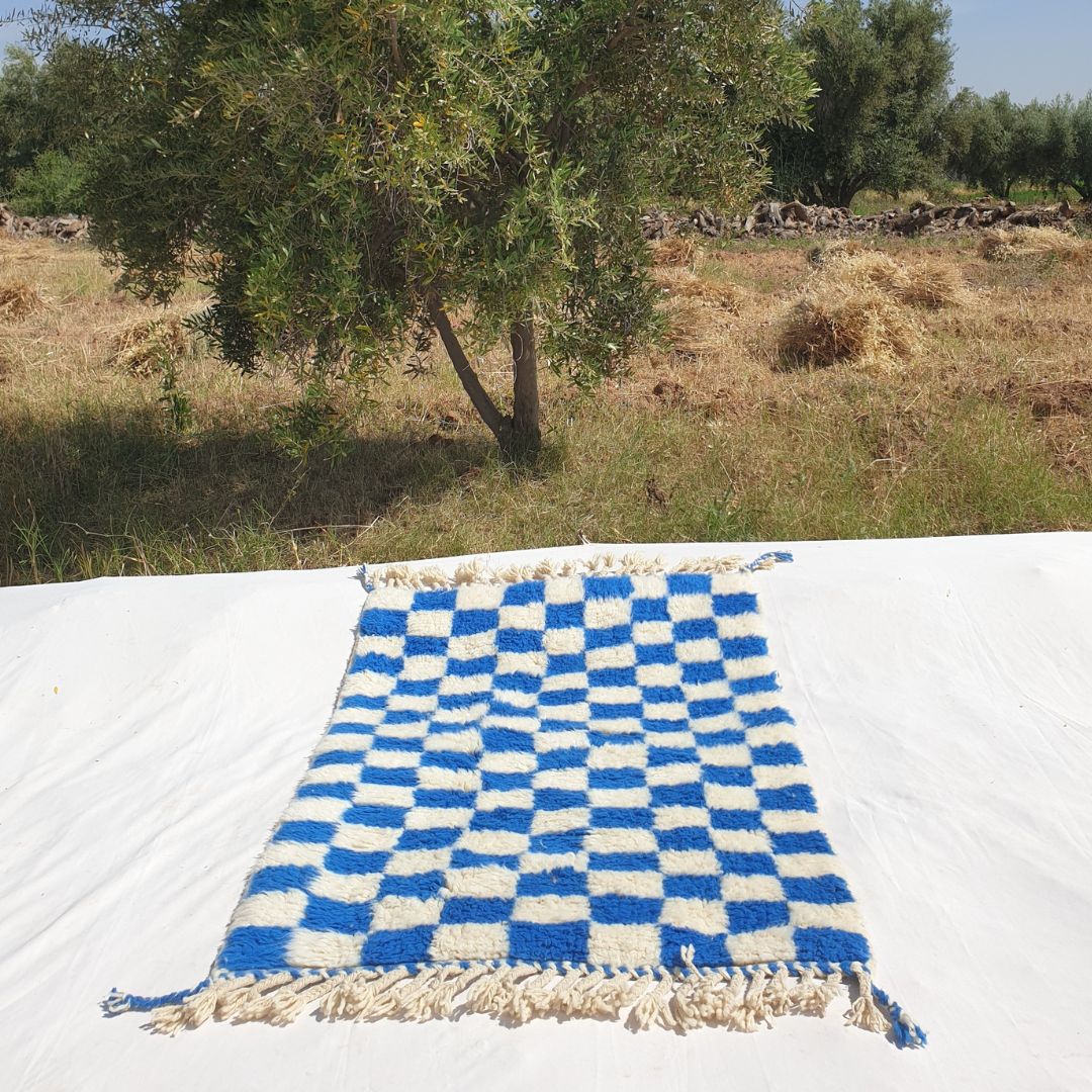 Marjana | Beni Ourain Moroccan Rug 3x5 ft Cobalt Blue Checkered | 3'44x5'12 Ft | 105x156 cm - OunizZ