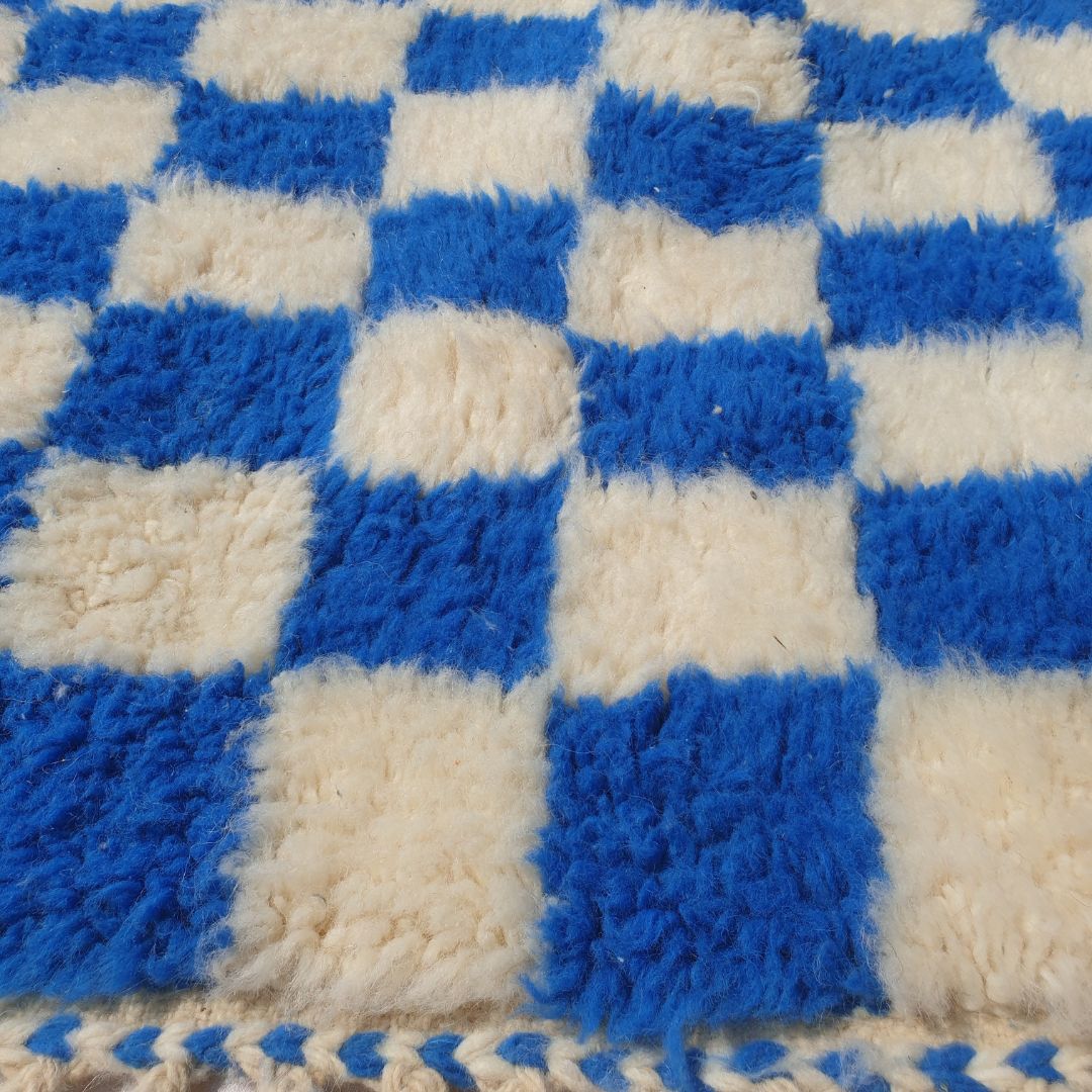 Marjana | Beni Ourain Moroccan Rug 3x5 ft Cobalt Blue Checkered | 3'44x5'12 Ft | 105x156 cm - OunizZ