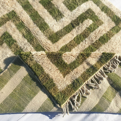 Mataha | Sage Green Checkered Moroccan Rug 6x9 Beni Ourain Ultra Soft | Authentic Berber wool Beni Rug | 6'40x9'09 Ft | 195x277 cm - OunizZ