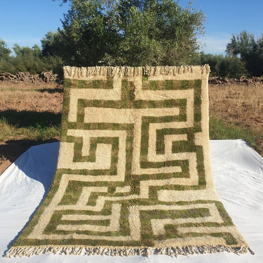 Mataha | Sage Green Checkered Moroccan Rug 6x9 Beni Ourain Ultra Soft | Authentic Berber wool Beni Rug | 6'40x9'09 Ft | 195x277 cm - OunizZ